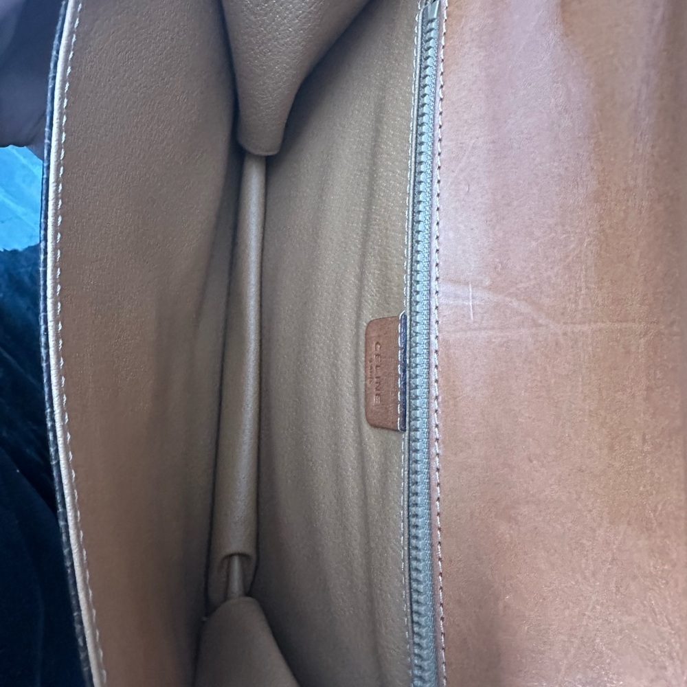 CELINE vintage shoulder bag. - Picture 6 of 9